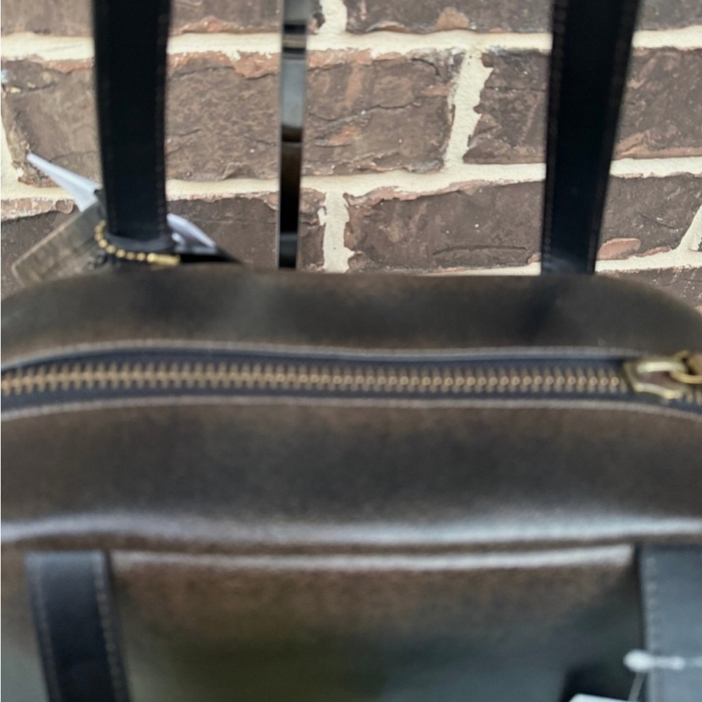 Coach twin turnlock loved leather NWT - Picture 6 of 10